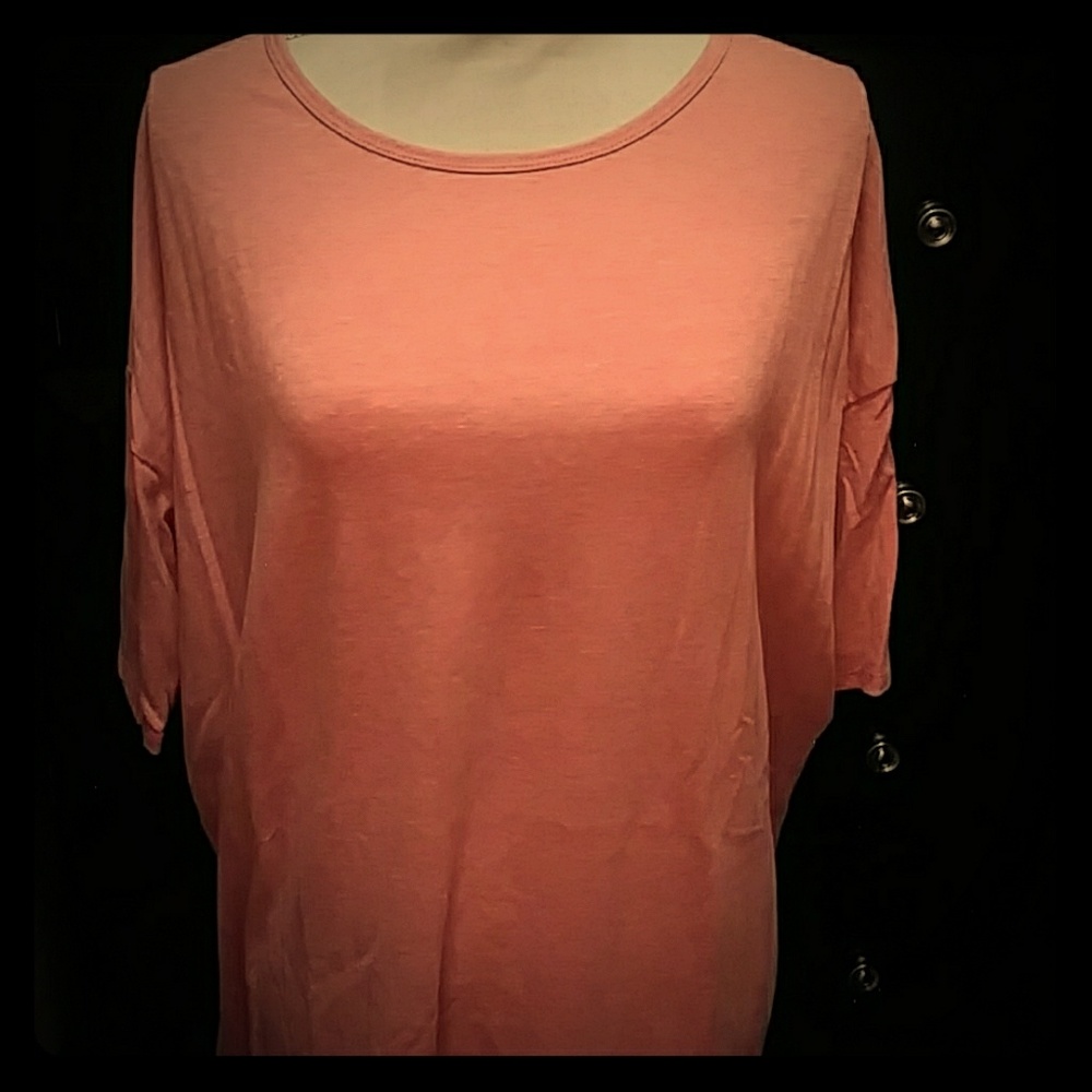 LuLaRoe Irma Top